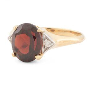I. REISS Made In Israel 14kt Gold Garnet And Diamond Ring